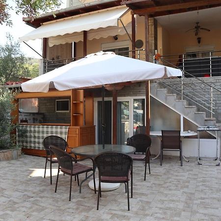 Apartments Bela PalaiónTsiflíkion المظهر الخارجي الصورة